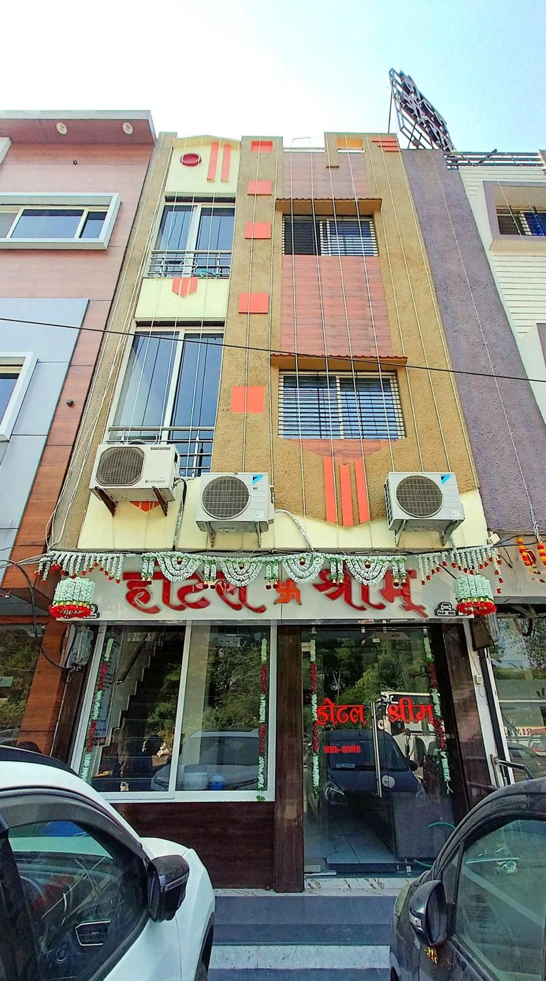 Hotel Shreem Ujjain Extérieur photo