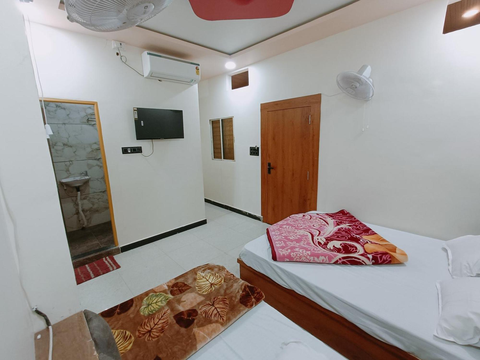 Hotel Shreem Ujjain Extérieur photo