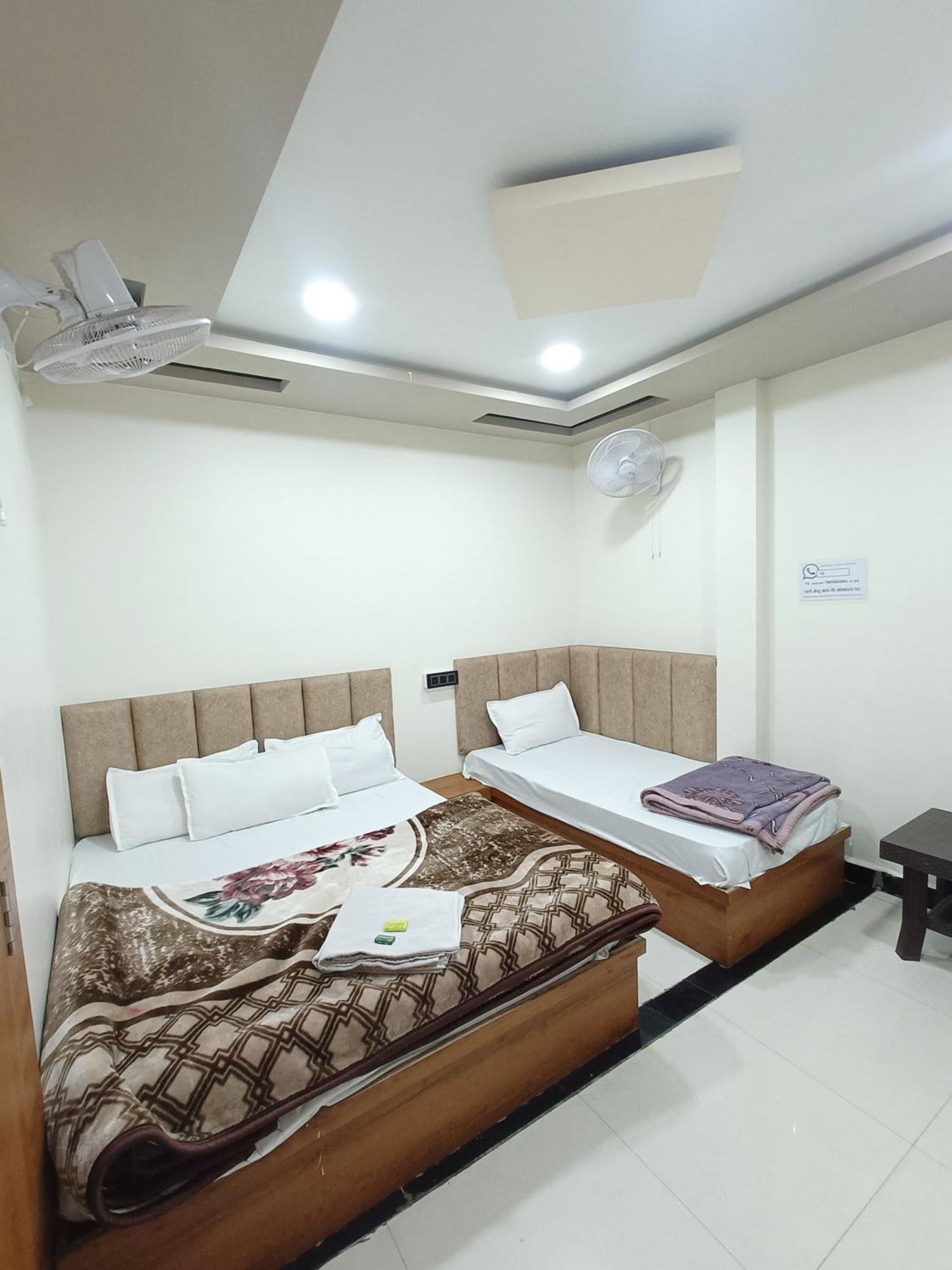 Hotel Shreem Ujjain Chambre photo