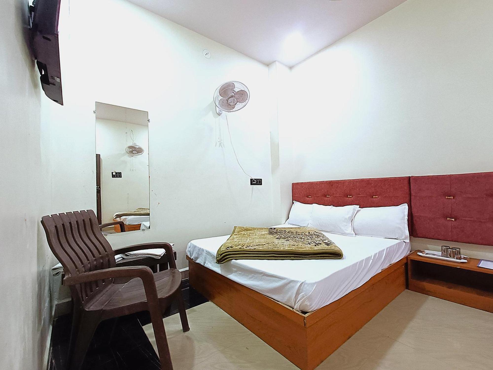 Hotel Shreem Ujjain Extérieur photo